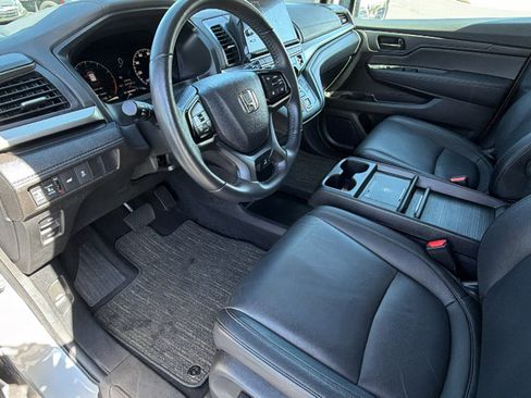 Used 2025 Honda Odyssey EX-L image 10