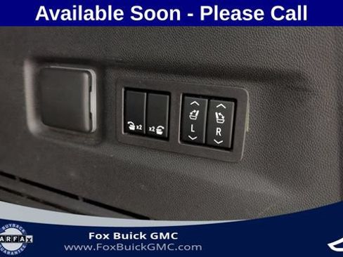 Certified 2023 GMC Yukon XL SLT w/ SLT Premium Package AWD/4WD image 40