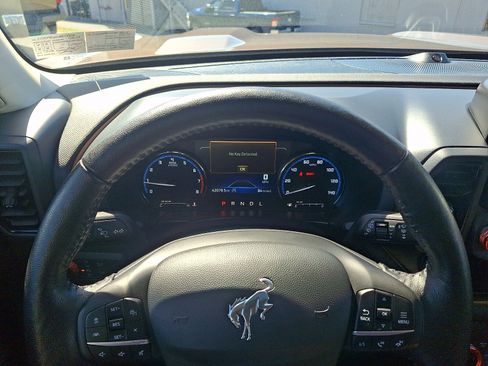 Used 2022 Ford Bronco Sport Outer Banks w/ Tech Package AWD/4WD image 20