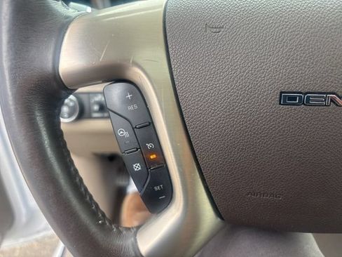 Used 2016 GMC Acadia Denali AWD/4WD image 14