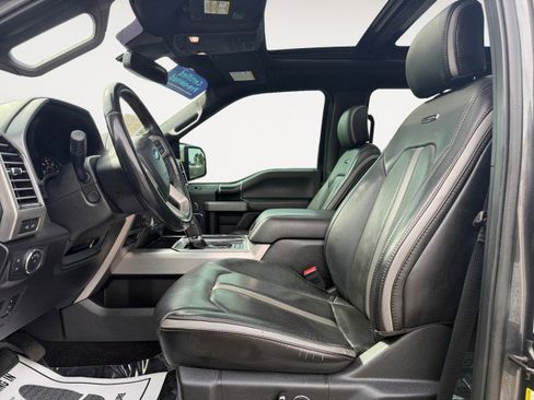 Used 2018 Ford F150 Platinum w/ Equipment Group 701A Luxury AWD/4WD image 2