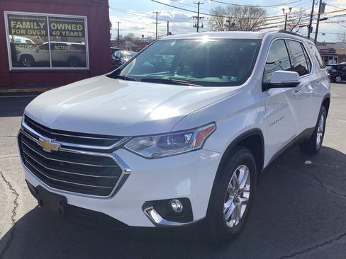 Used 2019 Chevrolet Traverse LT AWD/4WD image 3