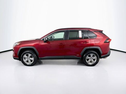 Certified 2025 Toyota RAV4 LE AWD/4WD image 12