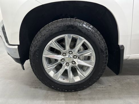Used 2021 Chevrolet Silverado 1500 LTZ w/ LTZ Premium Package AWD/4WD image 54