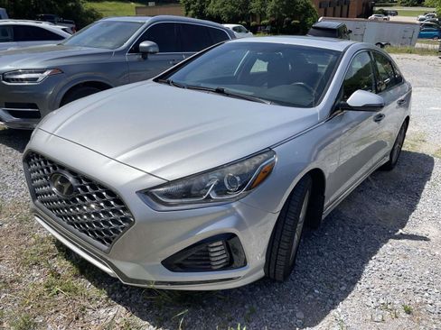 Used 2018 Hyundai Sonata Sport image 3