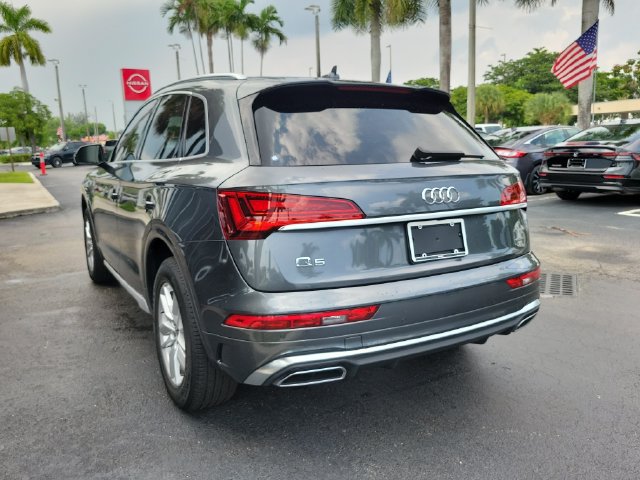 Used 2023 Audi Q5 2.0T Premium w/ Convenience Package AWD/4WD image 6
