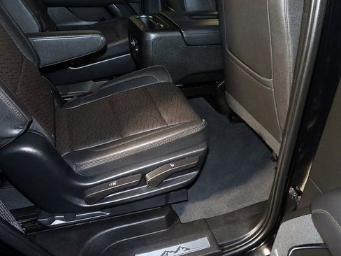 Used 2023 Chevrolet Tahoe High Country w/ Premium Package 2 image 35