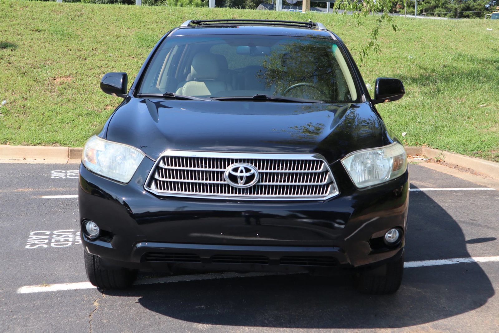 Used 2010 Toyota Highlander Limited AWD/4WD image 2