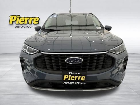 Used 2025 Ford Escape Platinum AWD/4WD image 9