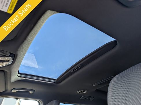 Certified 2024 Kia EV9 Land image 14