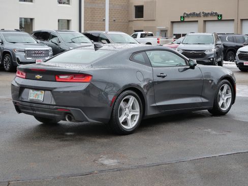 Used 2017 Chevrolet Camaro LT image 9