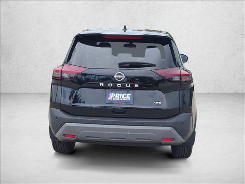 Used 2023 Nissan Rogue S AWD/4WD image 7