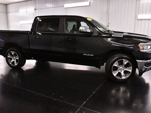 Used 2023 RAM 1500 Laramie AWD/4WD image 8