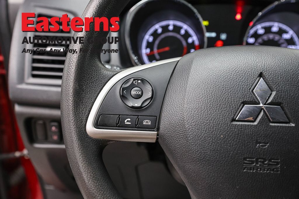 Used 2023 Mitsubishi Outlander Sport ES AWD/4WD image 17