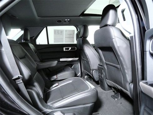 Certified 2023 Ford Explorer XLT w/ Equipment Group 202A image 12