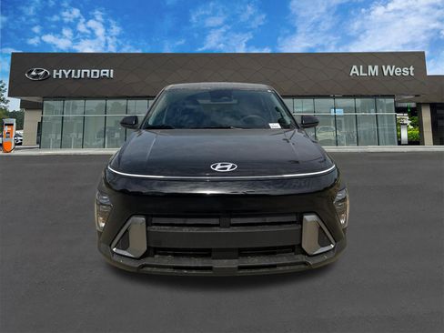 New 2026 Hyundai Kona SE FWD image 2