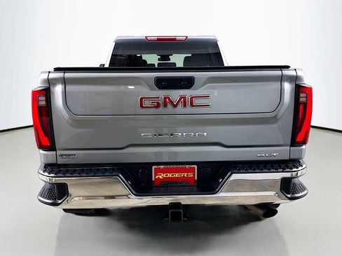 Used 2024 GMC Sierra 2500 SLT w/ SLT Convenience Package AWD/4WD image 7