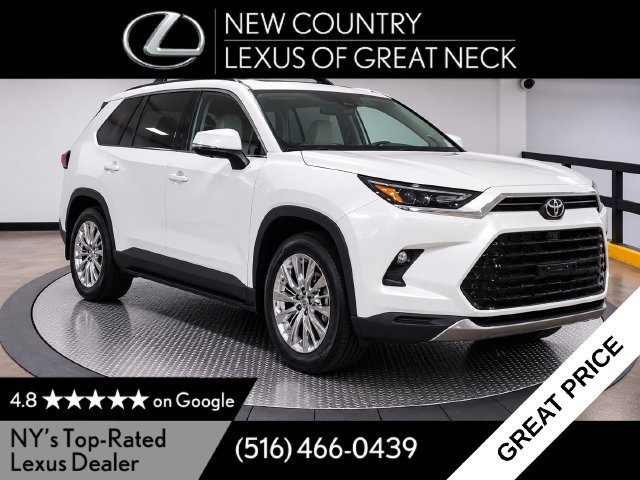 Used 2025 Toyota Grand Highlander AWD image 1
