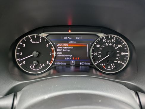 Used 2024 Nissan Altima 2.5 SR w/ SR Premium Package FWD image 26