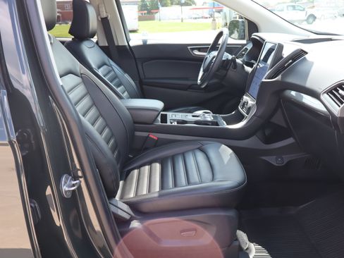 Used 2024 Ford Edge SEL w/ Convenience Package AWD/4WD image 12