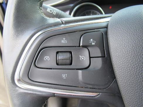 Used 2023 Buick Encore GX Select image 19