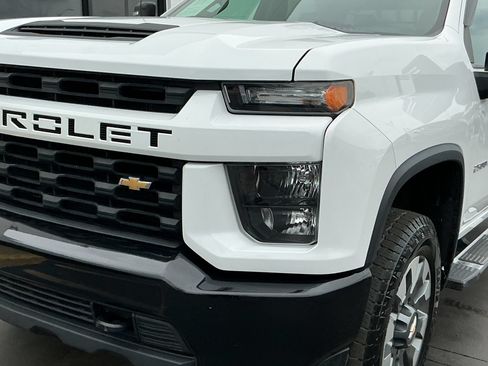 Used 2022 Chevrolet Silverado 2500 Custom w/ Custom Value Package AWD/4WD image 29