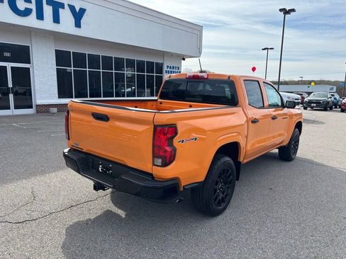 New 2026 Chevrolet Colorado W/T w/ WT Custom Package AWD/4WD image 8