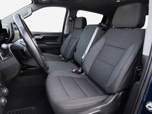 Used 2022 Chevrolet Silverado 1500 LT AWD/4WD image 8