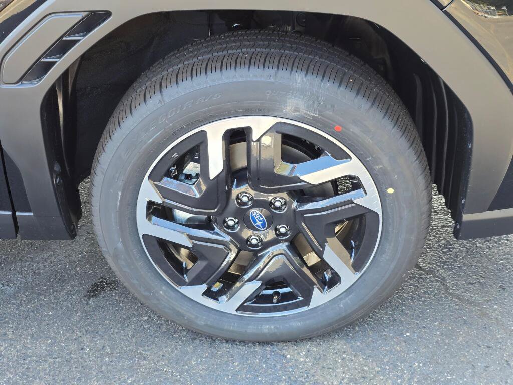 New 2026 Subaru Forester Touring AWD/4WD image 9