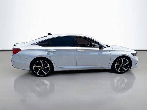 Used 2021 Honda Accord Sport image 4