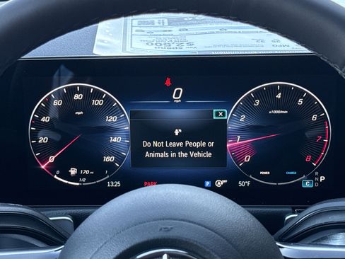 New 2026 Mercedes-Benz GLB 250 image 38