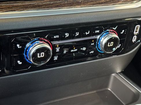 New 2026 GMC Sierra 1500 Elevation image 20