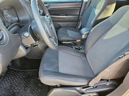 Used 2014 Jeep Compass Sport w/ Power Value Group image 17