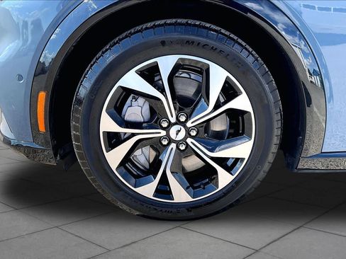 Certified 2023 Ford Mustang Mach-E Premium RWD image 10