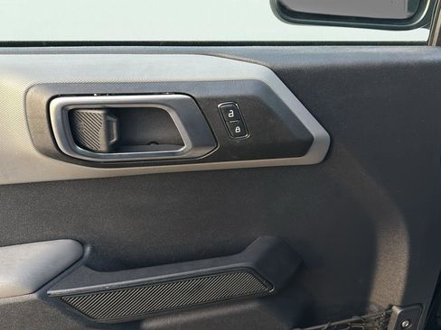 Used 2023 Ford Bronco Big Bend image 24