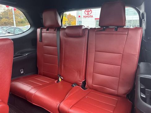 Used 2024 Toyota Grand Highlander AWD Hybrid image 39