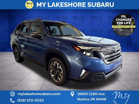 New 2026 Subaru Forester Premium AWD/4WD image 1