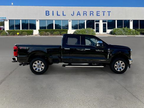 New 2026 Ford F250 Lariat w/ Chrome Package image 3