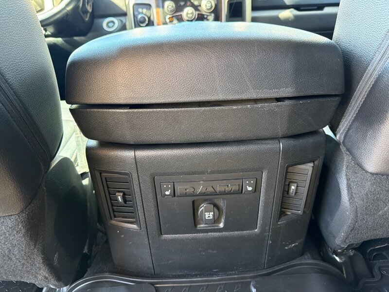 Used 2018 RAM 2500 Laramie w/ Convenience Group AWD/4WD image 22