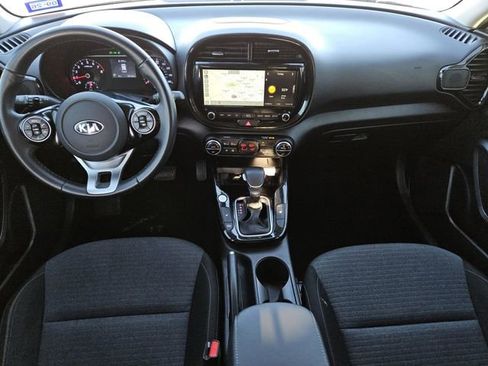 Used 2021 Kia Soul EX image 6