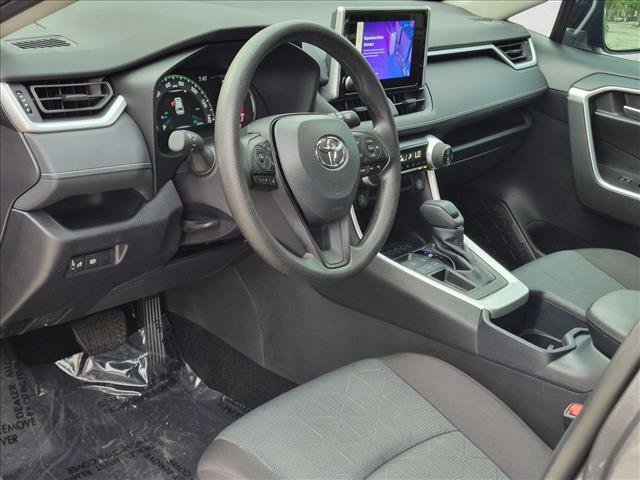 Certified 2025 Toyota RAV4 XLE FWD image 9