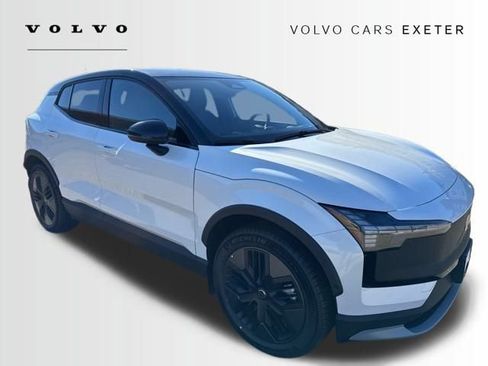 New 2026 Volvo EX30 Cross Country Ultra image 15