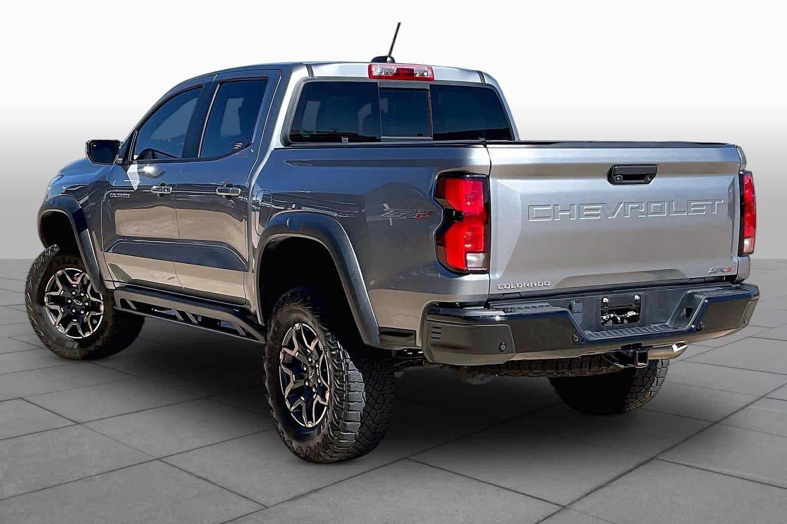 Used 2023 Chevrolet Colorado ZR2 w/ ZR2 Convenience Package III AWD/4WD image 13