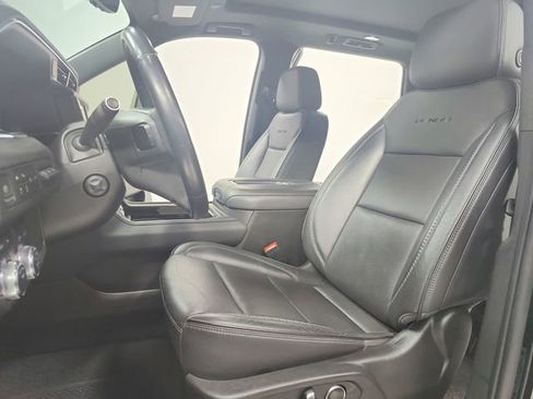 Used 2021 GMC Yukon Denali w/ Advanced Technology Package AWD/4WD image 18