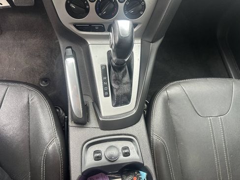 Used 2013 Ford Focus SE FWD image 15