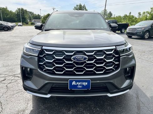 Used 2026 Ford Explorer Platinum w/ LUX Leather Package AWD/4WD image 44
