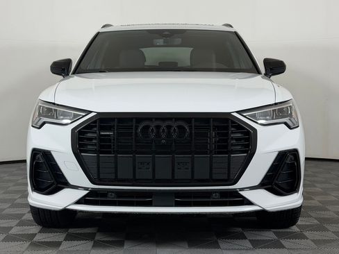 Certified 2025 Audi Q3 2.0T Premium Plus w/ Premium Plus Package AWD/4WD image 6