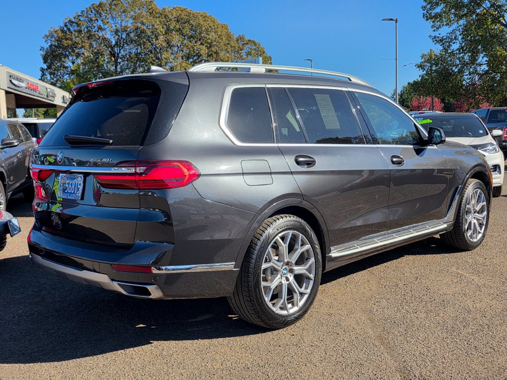 Used 2019 BMW X7 xDrive40i w/ Cold Weather Package AWD/4WD image 30