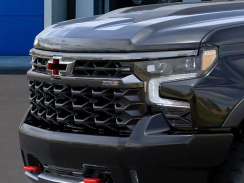Used 2024 Chevrolet Silverado 1500 ZR2 w/ Technology Package AWD/4WD image 13
