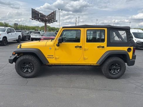 Used 2015 Jeep Wrangler Unlimited Sport AWD/4WD image 5